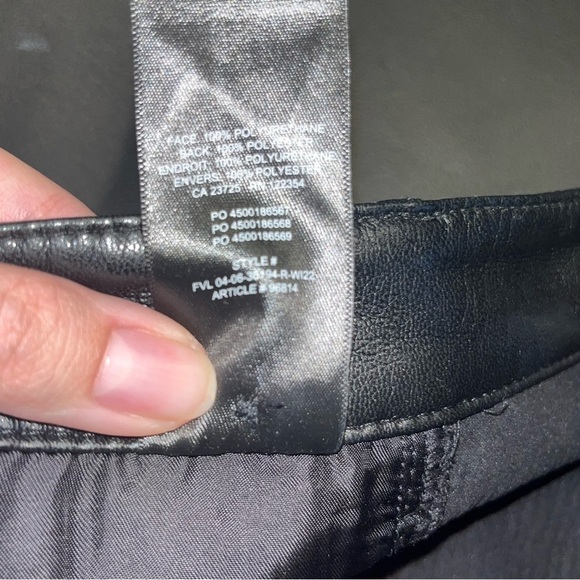 Aritzia Wilfred Black Leather Pants Size 2 - Picture 10 of 10